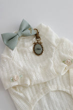 Load image into Gallery viewer, Alouette