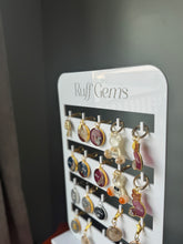 Load image into Gallery viewer, Ruff Gems Tag Stand