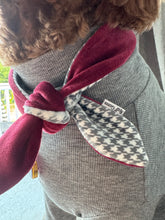 Load image into Gallery viewer, Nodo Neckerchief in Merlot/Grey Houndstooth