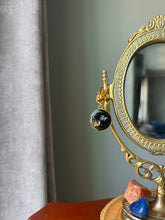 Load image into Gallery viewer, Golden Widow