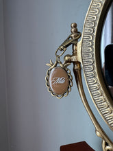 Load image into Gallery viewer, Alouette