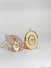 Load image into Gallery viewer, Love Struck ID Tag