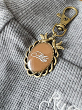 Load image into Gallery viewer, Alouette