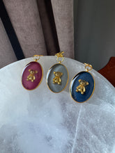 Load image into Gallery viewer, Bramble Oval Bear Tag