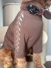 Load image into Gallery viewer, Briar Signature Tee
