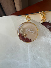 Load image into Gallery viewer, Fable Tag