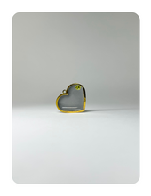 Load image into Gallery viewer, August (Peridot)