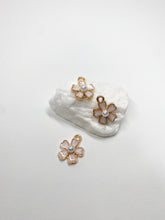 Load image into Gallery viewer, Sakura Charm