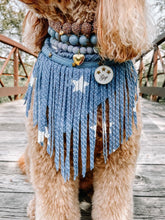 Load image into Gallery viewer, United with bronze star detail