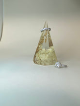 Load image into Gallery viewer, Custom Resin Ring Holder