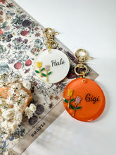 Load image into Gallery viewer, Fiori Tag
