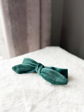 Load image into Gallery viewer, Nodo Neckerchief in Velvet Pine/Navy Tartan
