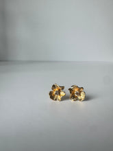 Load image into Gallery viewer, Mirelle Stud earrings
