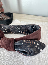 Load image into Gallery viewer, Velvet Sable &amp; Brocade Print Nodo Pet Neckerchief
