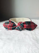 Load image into Gallery viewer, Tartan &amp; Snow Nodo Neckerchief
