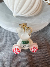 Load image into Gallery viewer, Peppermint Dreams Aura Bear
