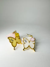 Load image into Gallery viewer, Spread Your Wings Butterfly Tag
